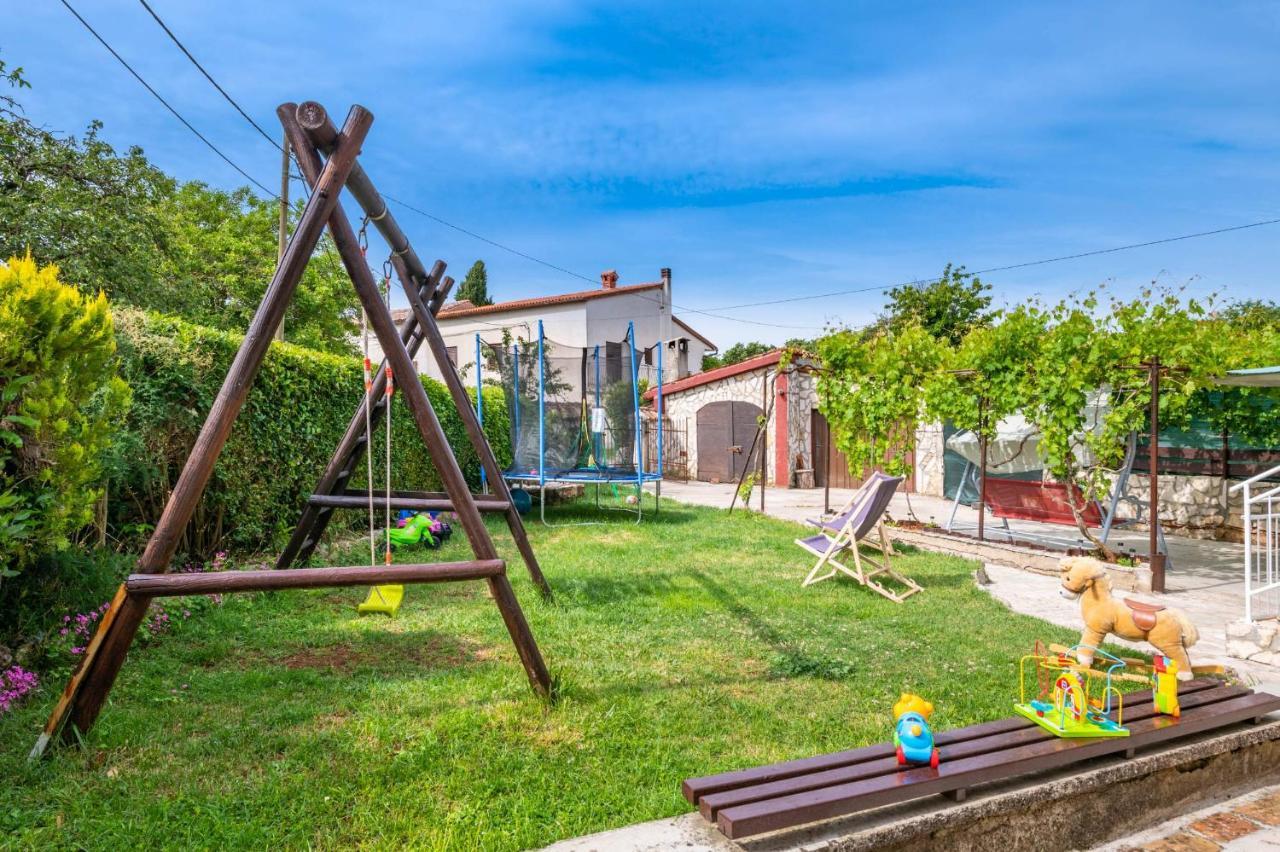 Holiday House Ruba Marčana المظهر الخارجي الصورة