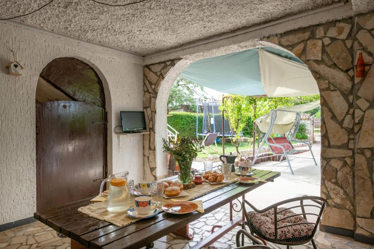 Holiday House Ruba Marčana المظهر الخارجي الصورة