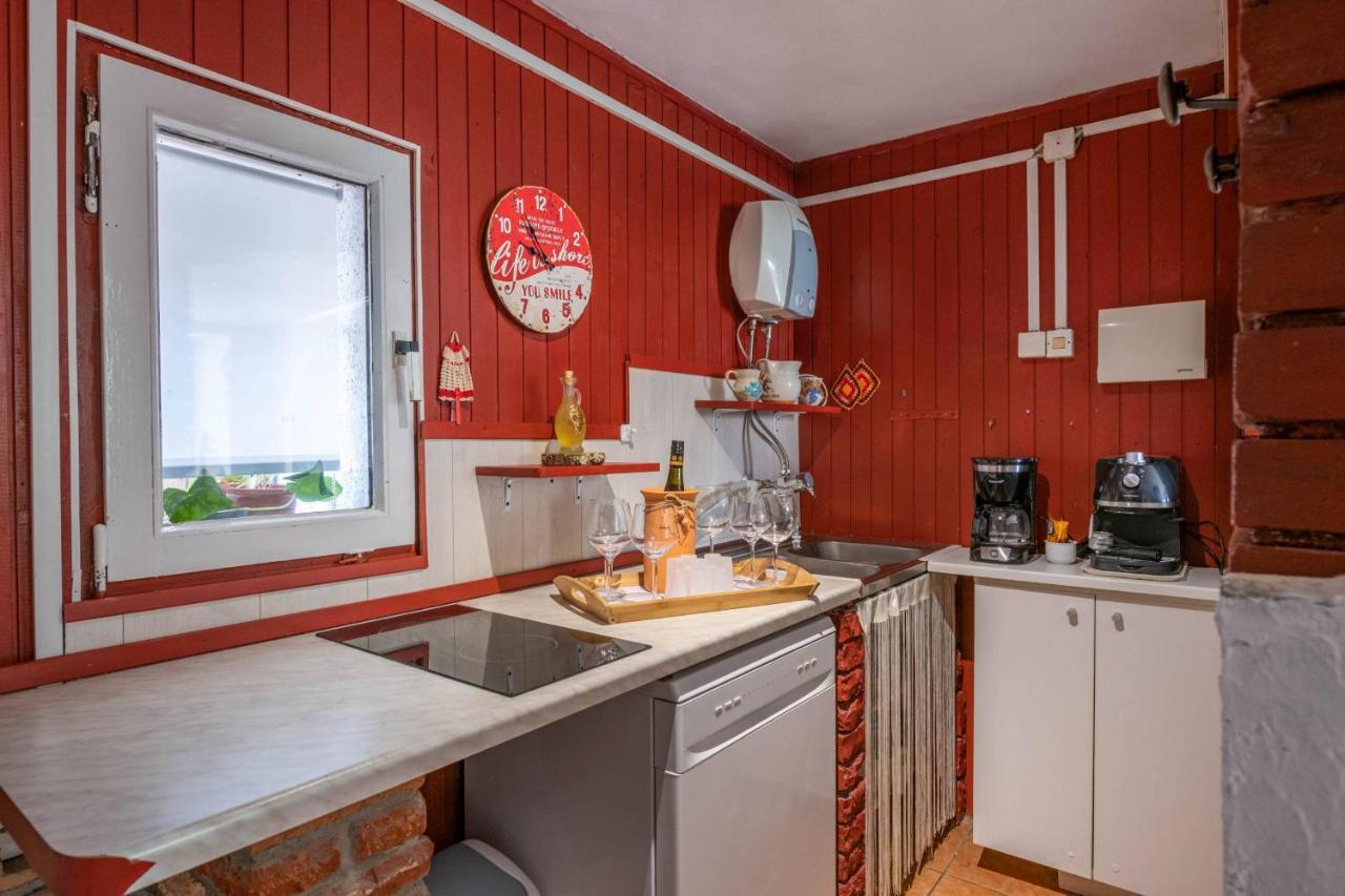 Holiday House Ruba Marčana المظهر الخارجي الصورة
