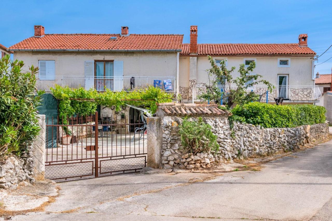 Holiday House Ruba Marčana المظهر الخارجي الصورة