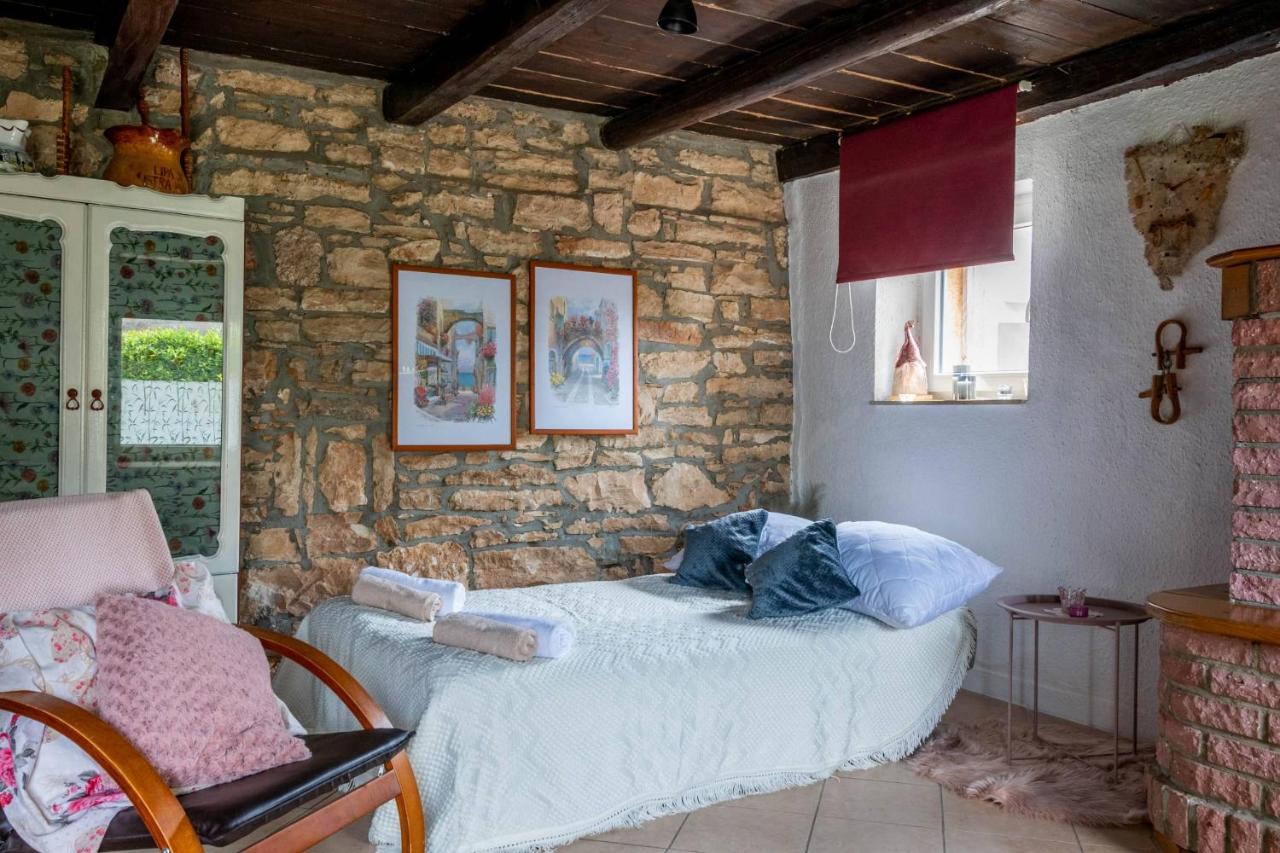 Holiday House Ruba Marčana المظهر الخارجي الصورة